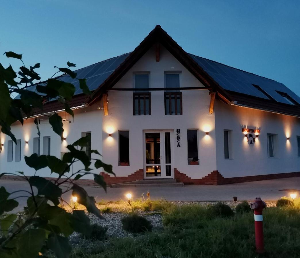 Megnyugtat-Lak Apartmanhaz Demjén Εξωτερικό φωτογραφία