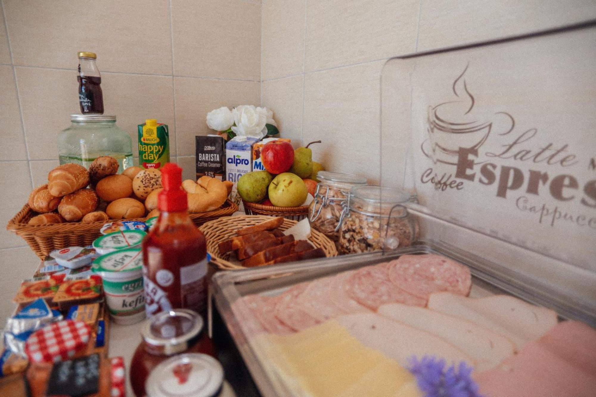 Megnyugtat-Lak Apartmanhaz Demjén Εξωτερικό φωτογραφία