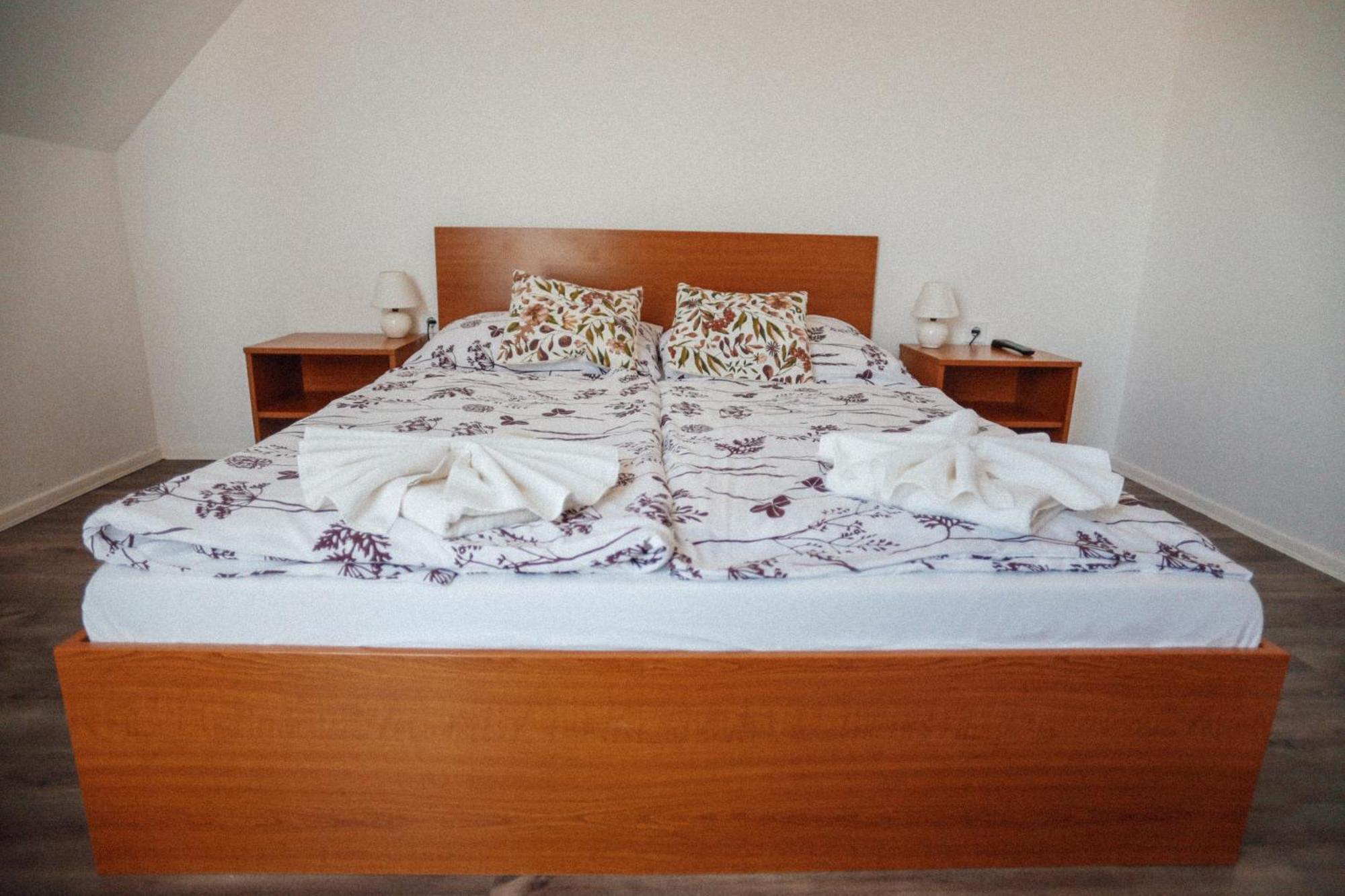 Megnyugtat-Lak Apartmanhaz Demjén Εξωτερικό φωτογραφία